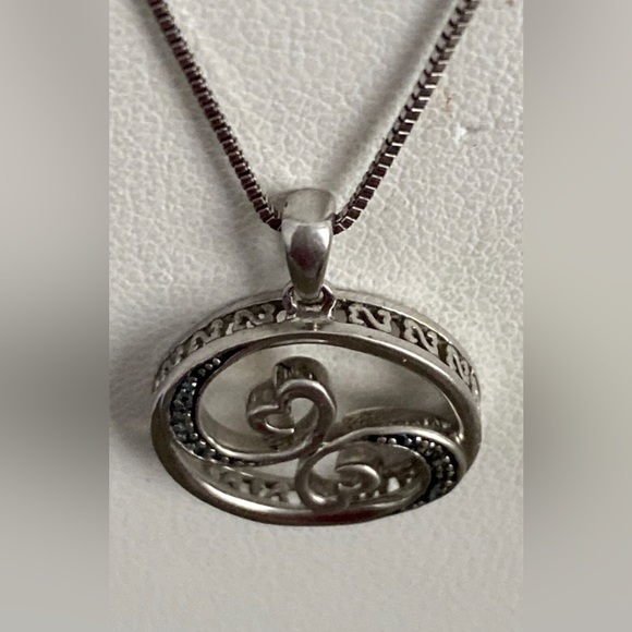 Kay Jewelers Jane Seymour Open Hearts Diamond Pendant The Wave 🌊 - Picture 6 of 9